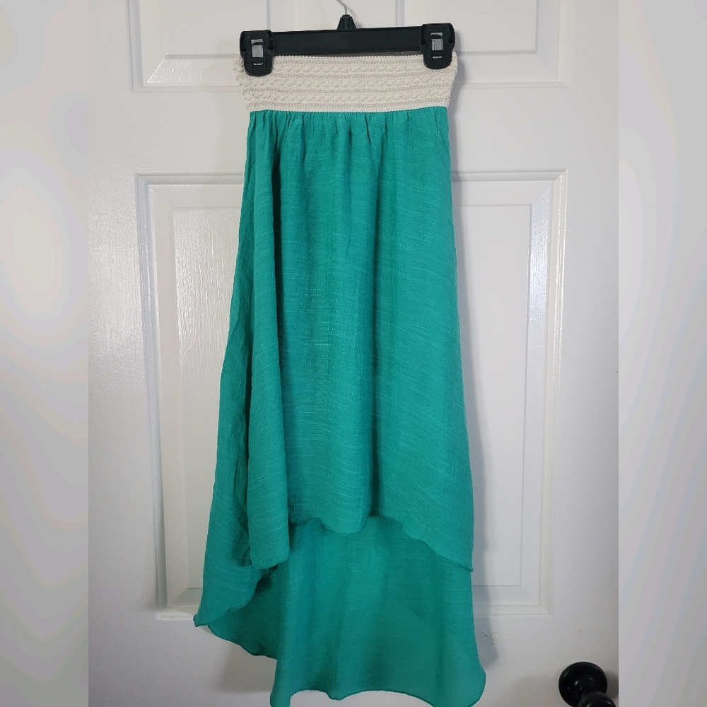 Girls Size 7/8 green hi-low skirt